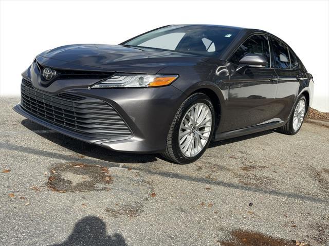2020 toyota camry xle