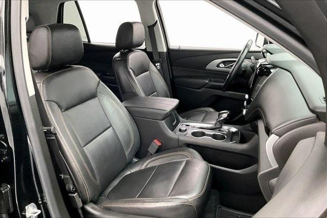 2021 chevrolet traverse lt leather