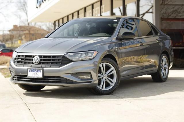2019 volkswagen jetta 1.4t r-line