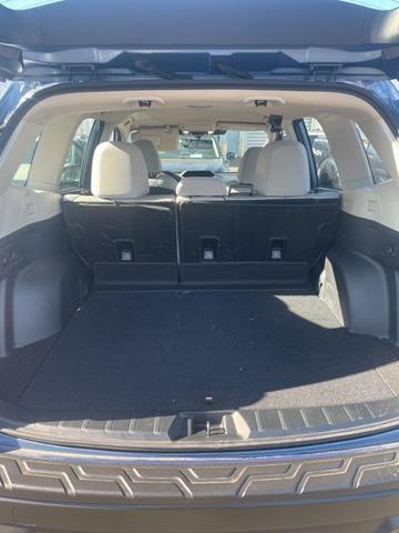 2024 subaru forester base