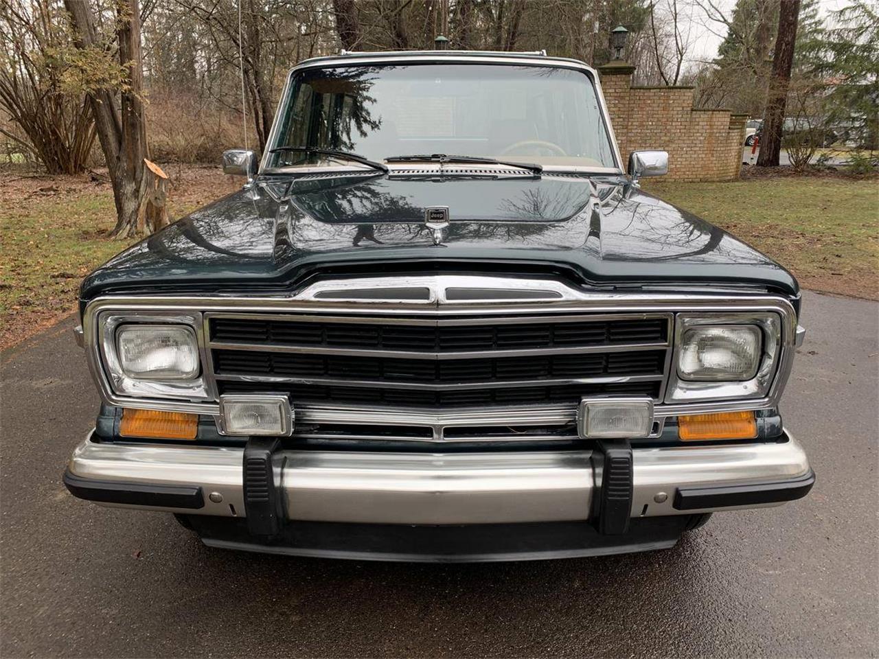 1985 jeep grand wagoneer
