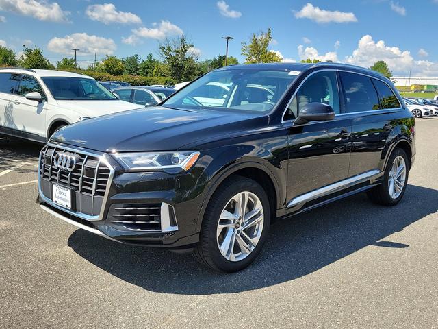 2023 audi q7 premium plus