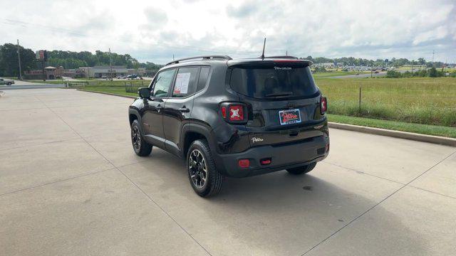 2023 jeep renegade trailhawk
