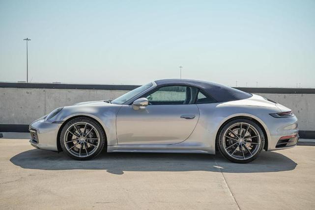 2024 porsche 911 carrera