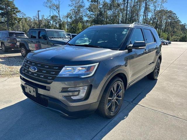 2017 ford explorer xlt