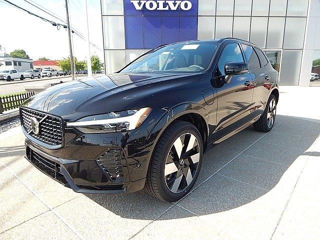 2024 volvo xc60 recharge plug-in hybrid t8 plus dark theme