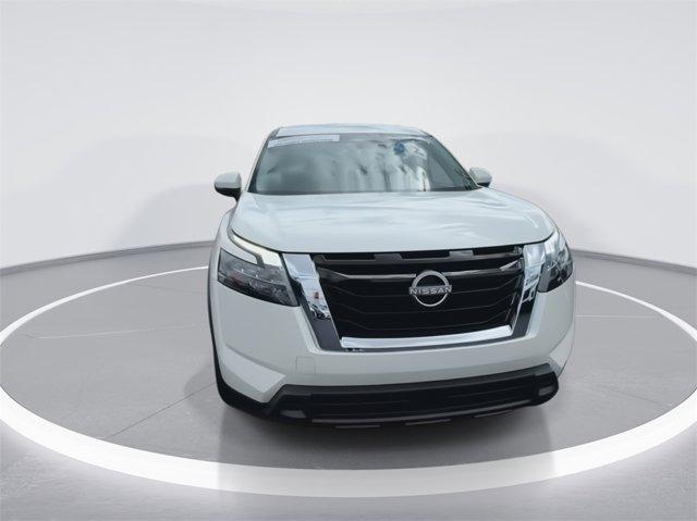 2023 nissan pathfinder sv