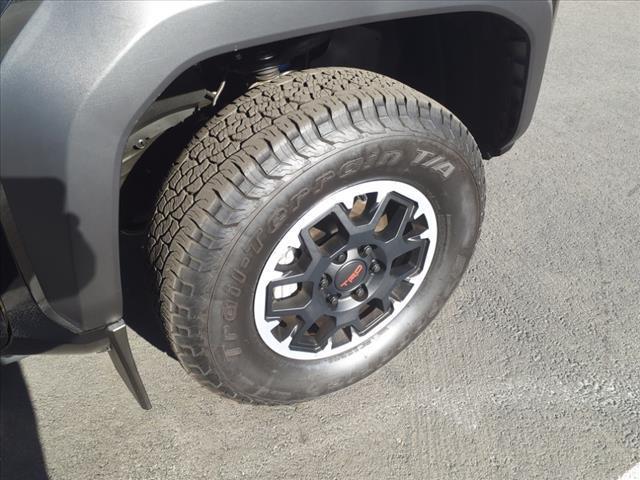 2024 toyota tacoma trd off road