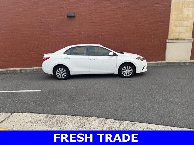 2014 toyota corolla le