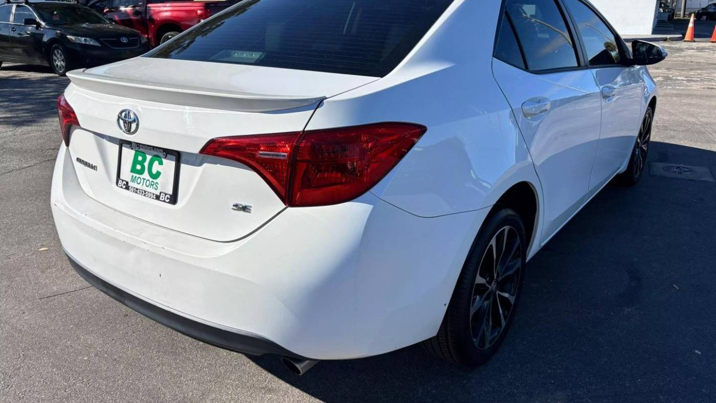 2017 toyota corolla se