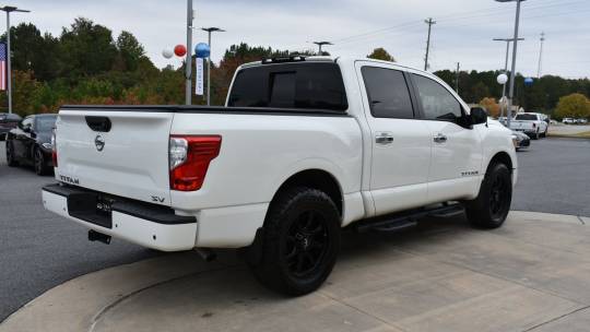 2021 Nissan Titan