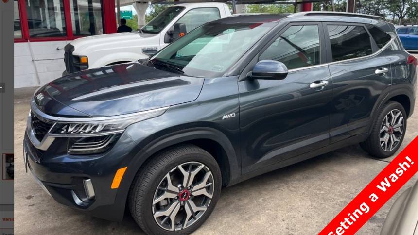 2023 kia seltos sx