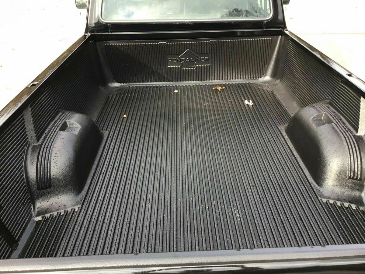 1977 ford f-150 pickup black rwd automatic ranger