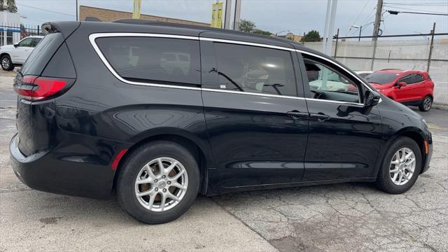 2022 chrysler pacifica touring l