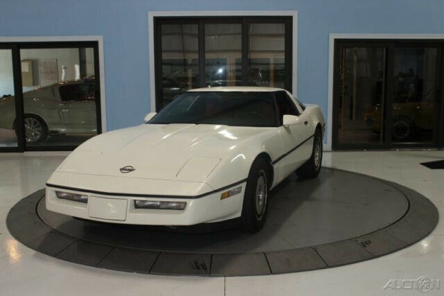 1985 2dr hatchback coupe used 5.7l v8 16v rwd