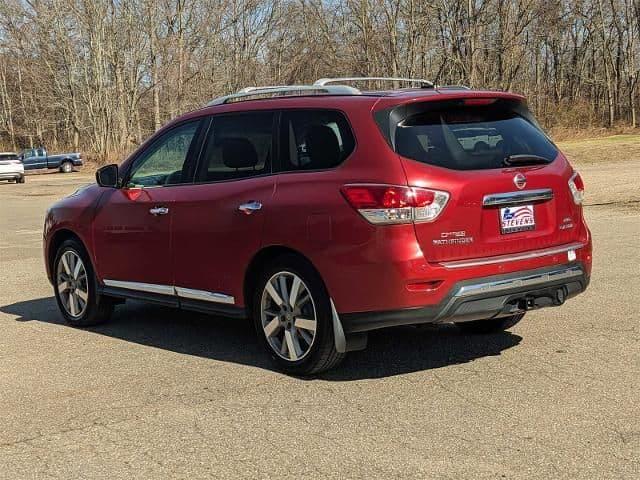 2015 nissan pathfinder platinum in milford, connecticut