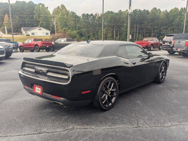 2022 dodge challenger r/t