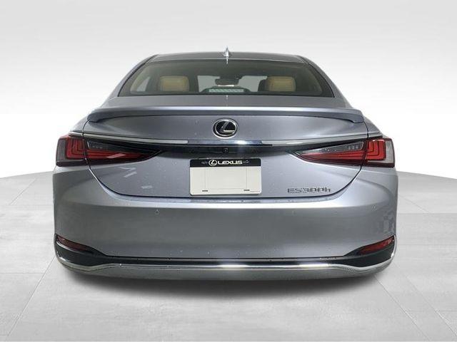 2024 lexus es 300h 300h