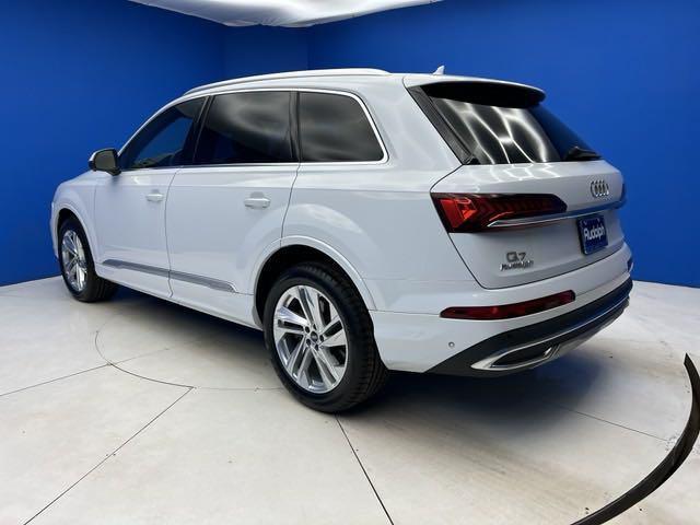 2021 audi q7 55 premium plus