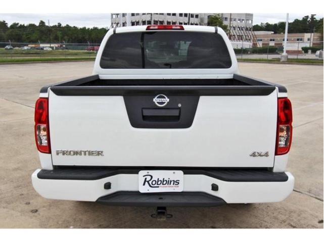 2019 nissan frontier s