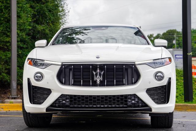 2023 maserati levante modena