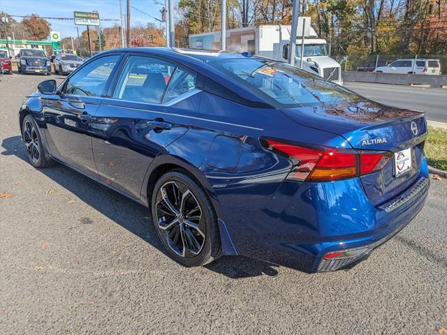 2023 nissan altima sr fwd