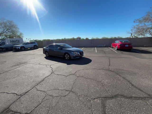 2019 nissan altima 2.5 sv