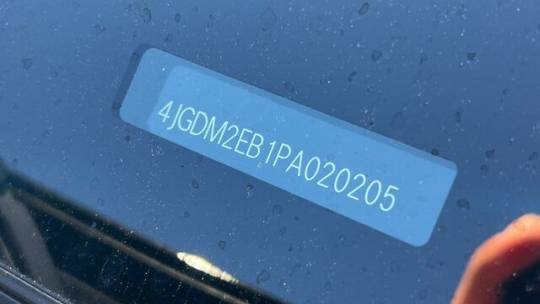 2023 Mercedes-Benz EQS SUV