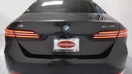2024 BMW i5