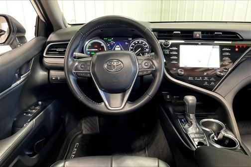 2019 toyota camry hybrid in co bluffs, iowa