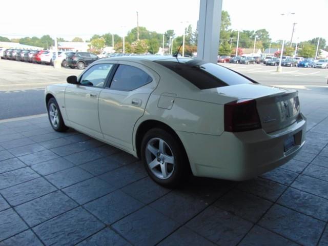 2008 dodge charger base 4dr sedan for sale in dover, delaware