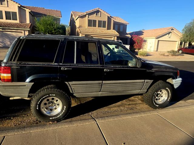 1995 jeep grand cherokee se 4wd