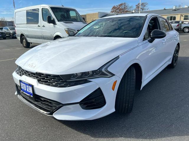 2023 kia k5 gt-line