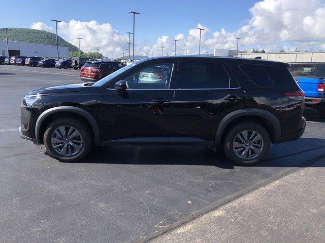 2023 nissan pathfinder s