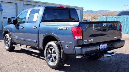 2015 Nissan Titan
