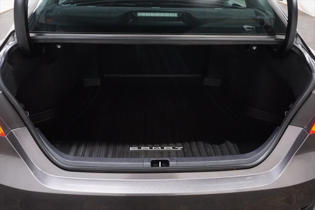 2021 toyota camry xle