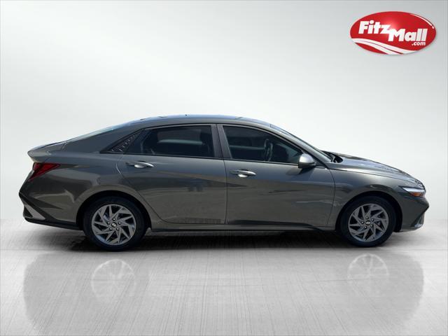 2024 hyundai elantra sel