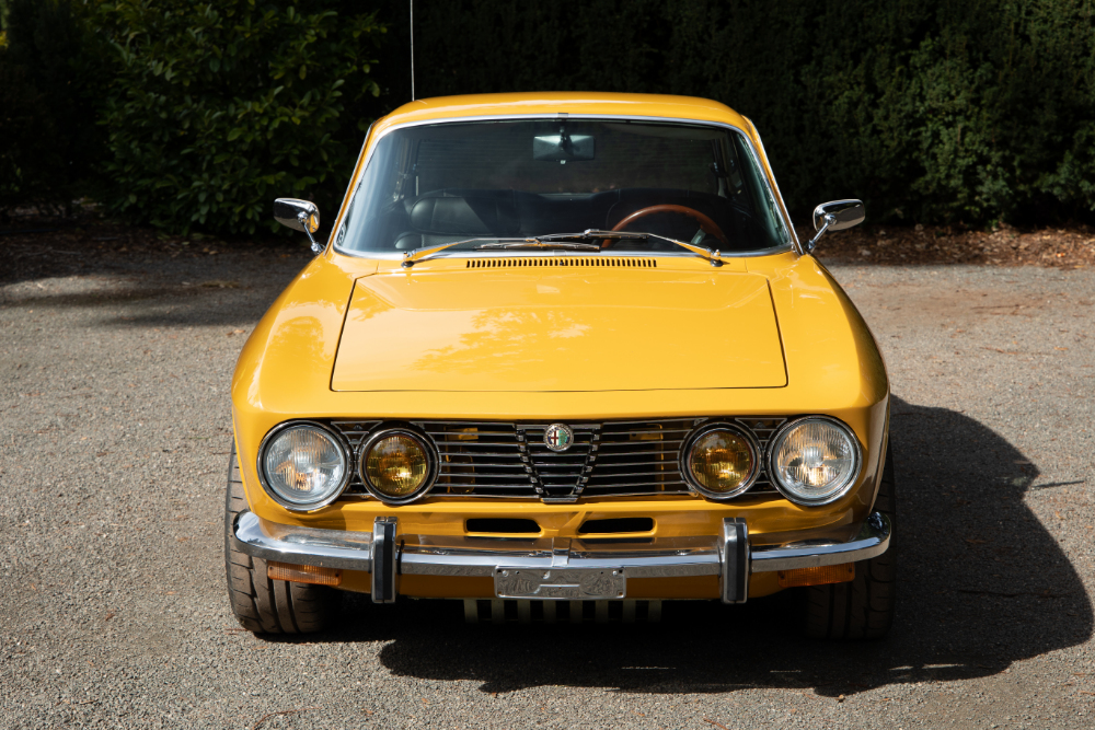 1974 alfa romeo gtv 2000
