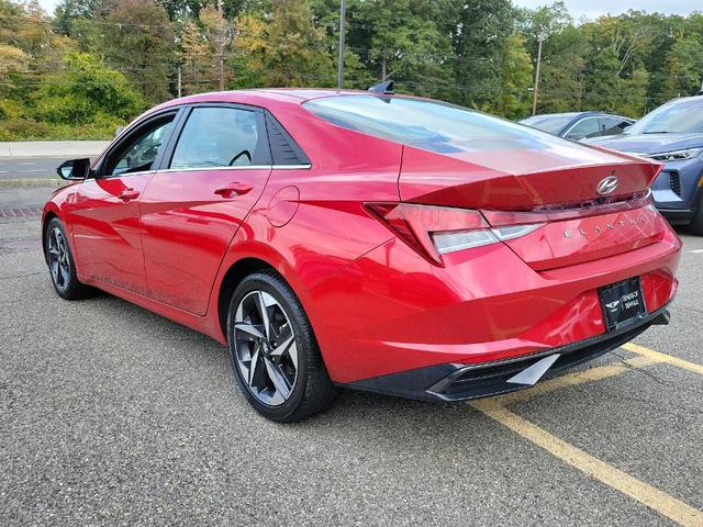 2022 hyundai elantra sel
