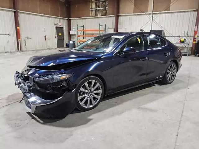 2019 mazda mazda3 fwd w/premium package