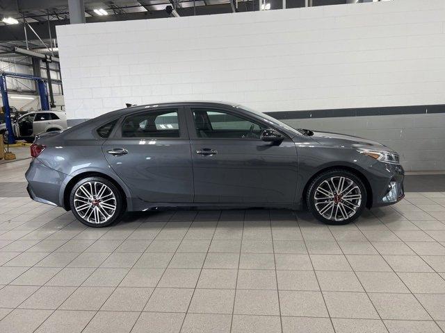 2022 kia forte gt