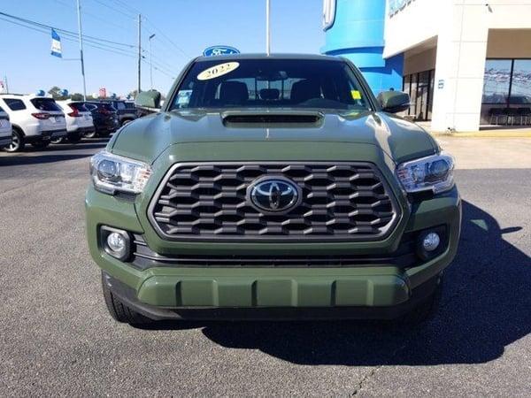 2022 toyota tacoma in co bluffs, iowa