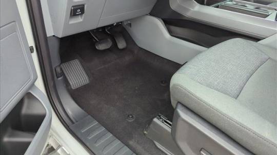 2024 Ford F-150 302a mid