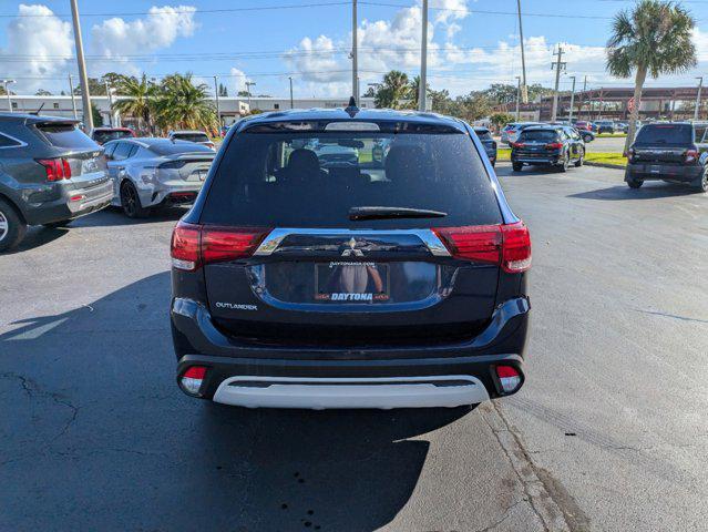 2020 mitsubishi outlander es