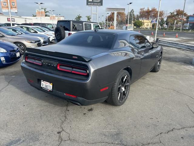 2019 dodge challenger r/t