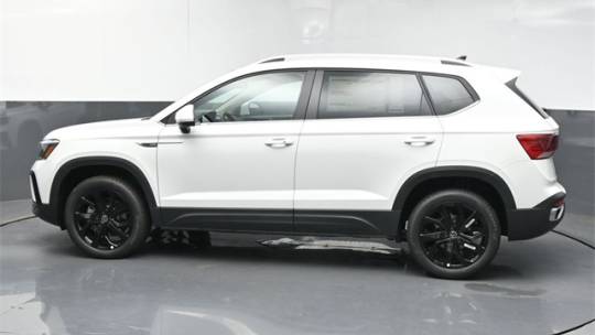 2024 Volkswagen Taos