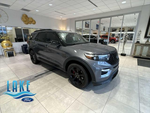 2021 ford explorer st