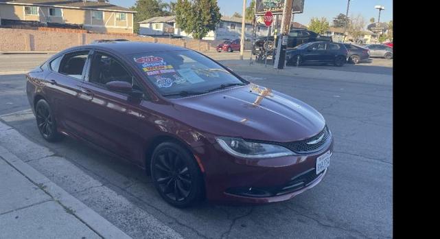 2015 chrysler 200 s
