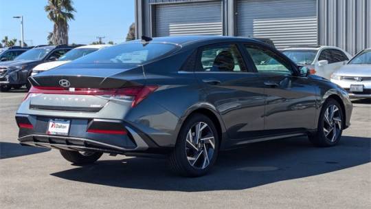 2025 Hyundai Elantra