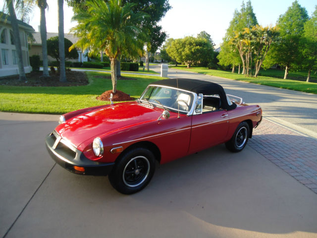 1975 mg mgb 2 dr roadster - beautiful little car - 65,228 miles - so much fun !